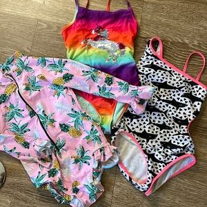 Lot of three girls bathing suits